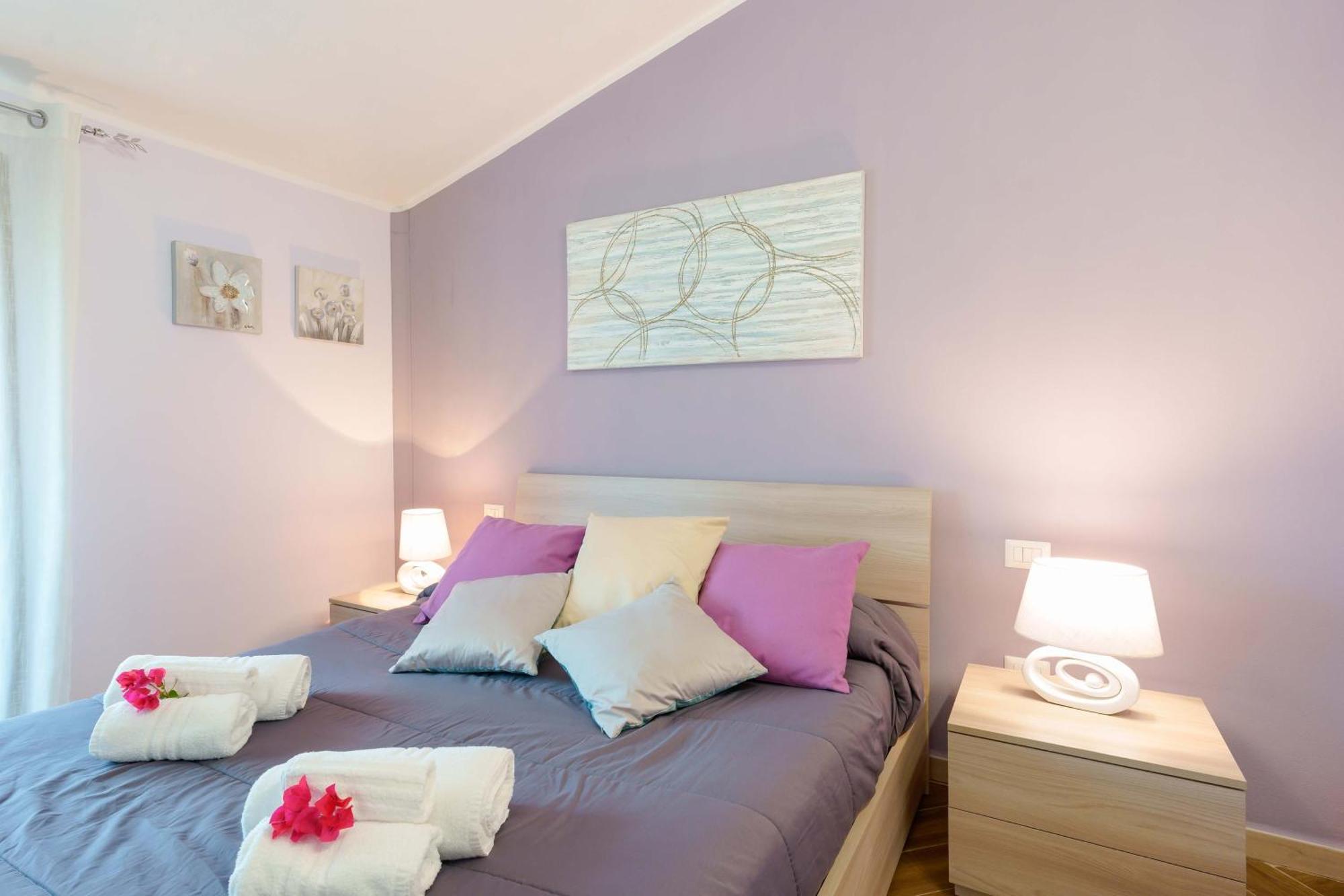 קליארי Exclusive Use Swimming Pool Available From June To September מראה חיצוני תמונה