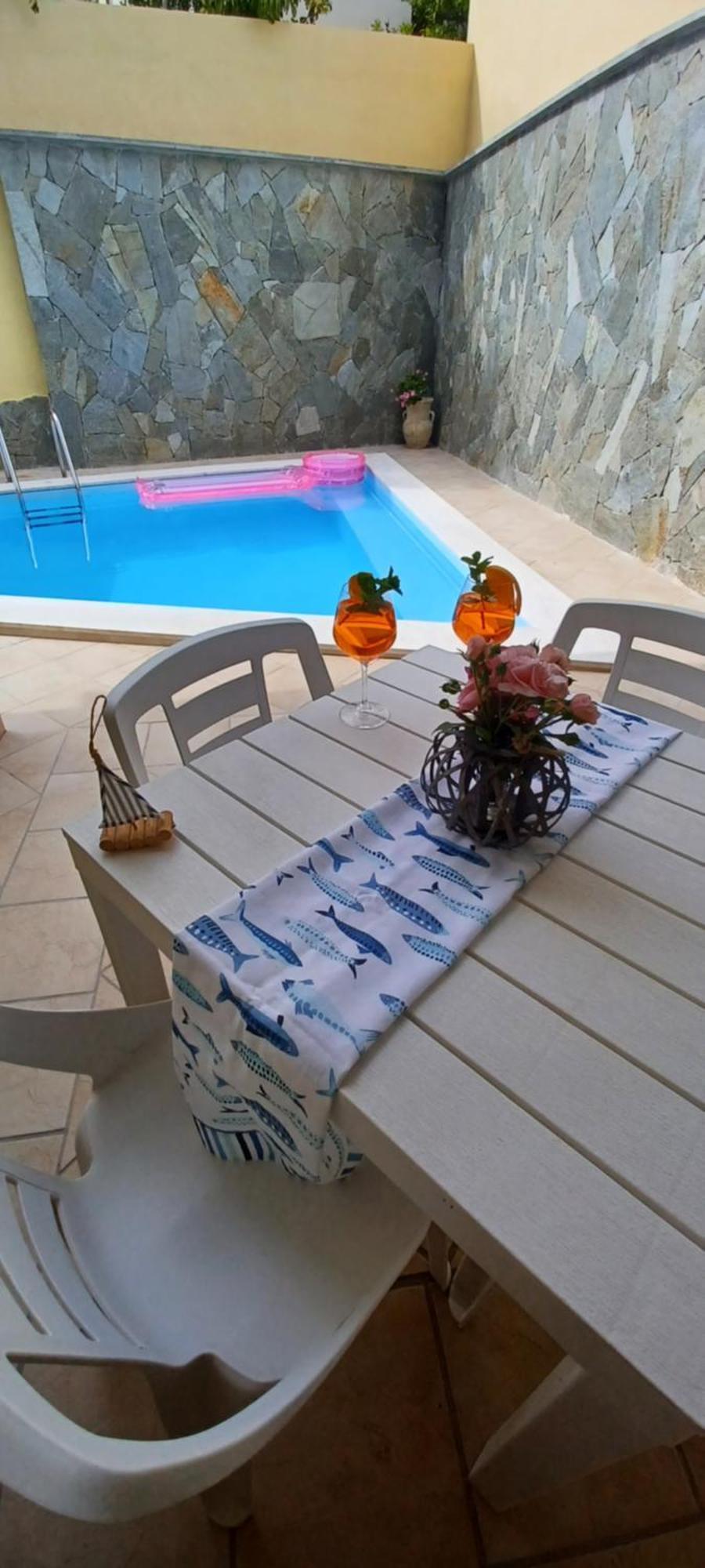קליארי Exclusive Use Swimming Pool Available From June To September חדר תמונה